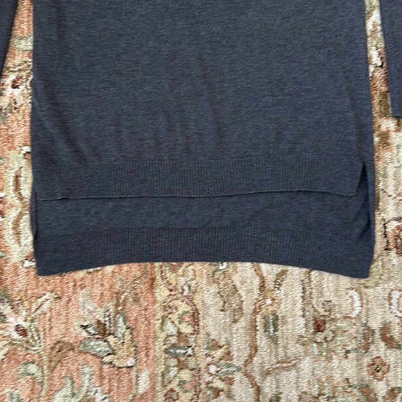 MINKPINK Women’s Sweater - Picture 5 of 7